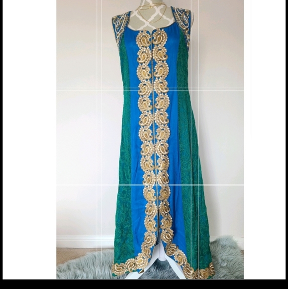 Anarkali 3 piece Suit - Picture 10 of 14